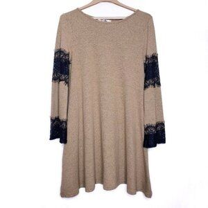 Aryeh Tan & Black Knit Lace Bell Sleeve Shift Dress Women's Size Small